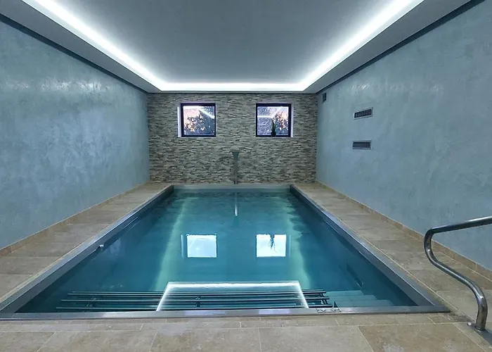 Hotel Chateau De 4*