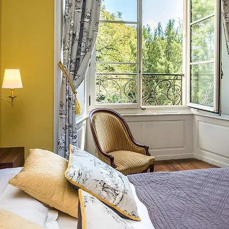 Hotell Chateau De Maillat